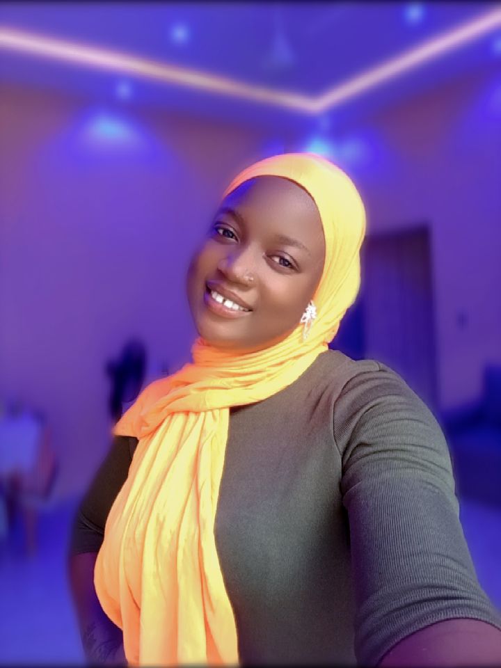 Fiona Duresse AHOUANGNIHIN